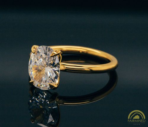 Alternate view of Oval Diamond Solitaire Engagement Ring Mounting in Fairmined Yellow Gold from RIVA Precision