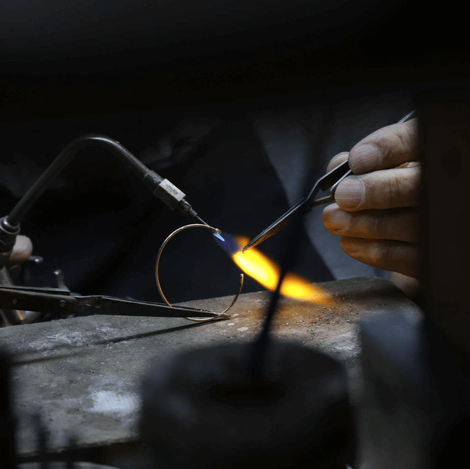 Permanent-Cuff-Manufacturing 