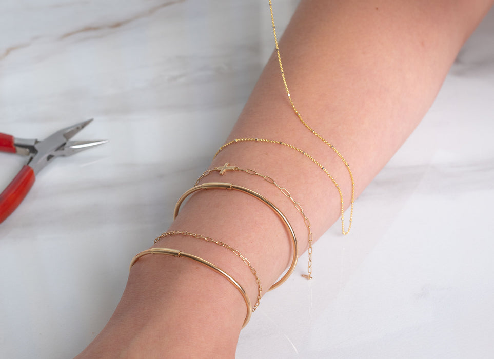 1.7mm Round-Wire Paper Clip Chain in Fairmined Gold By the Inch