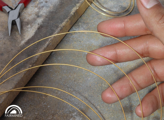 Round Wire in Fairmined Yellow Gold