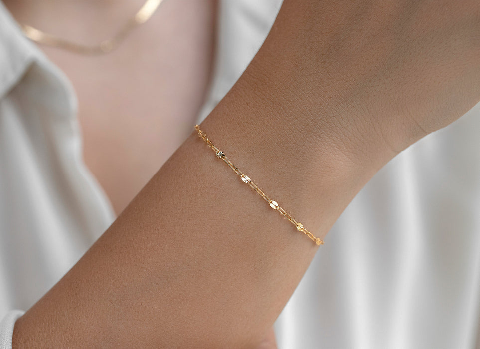 2.5mm Starburst Paperclip Chain By the Inch