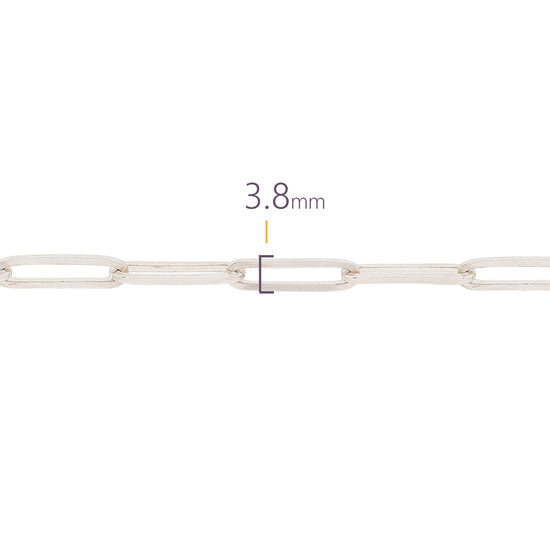 Silver chain with a measurement of 3.8 mm on a white background