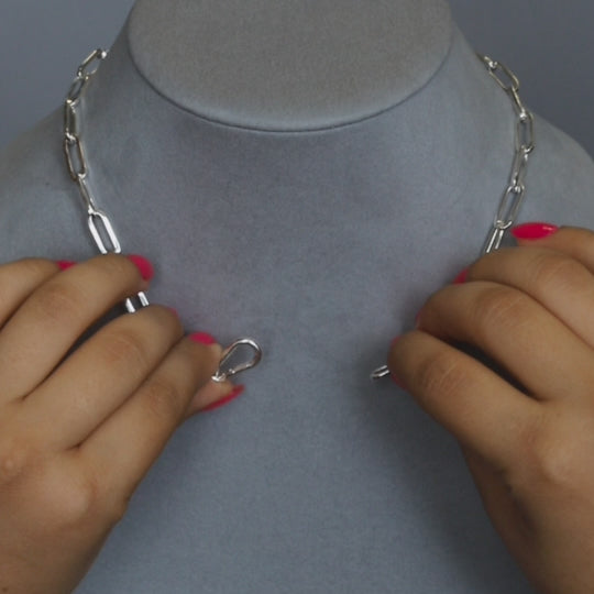 Demo of how to use the Carabiner-Shaped Invisible Clasp from RIVA Precision